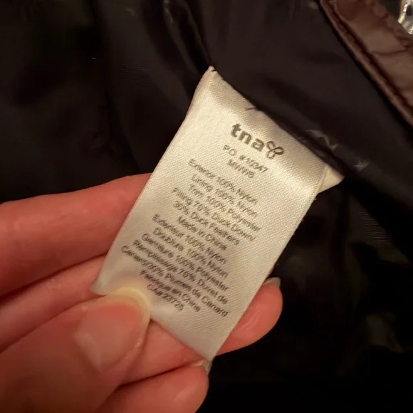 TNA Puffer Jacket - Picture 5 of 6